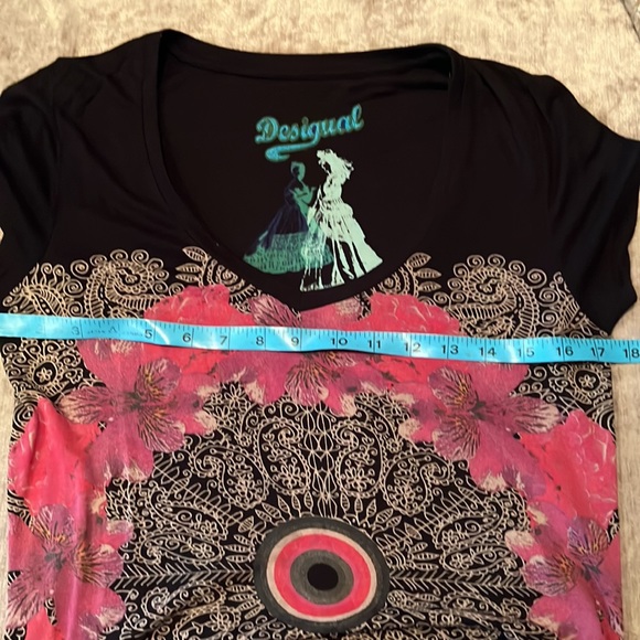 ๐ Desigual size S short sleeves pink and black too ๐ - Picture 5 of 9